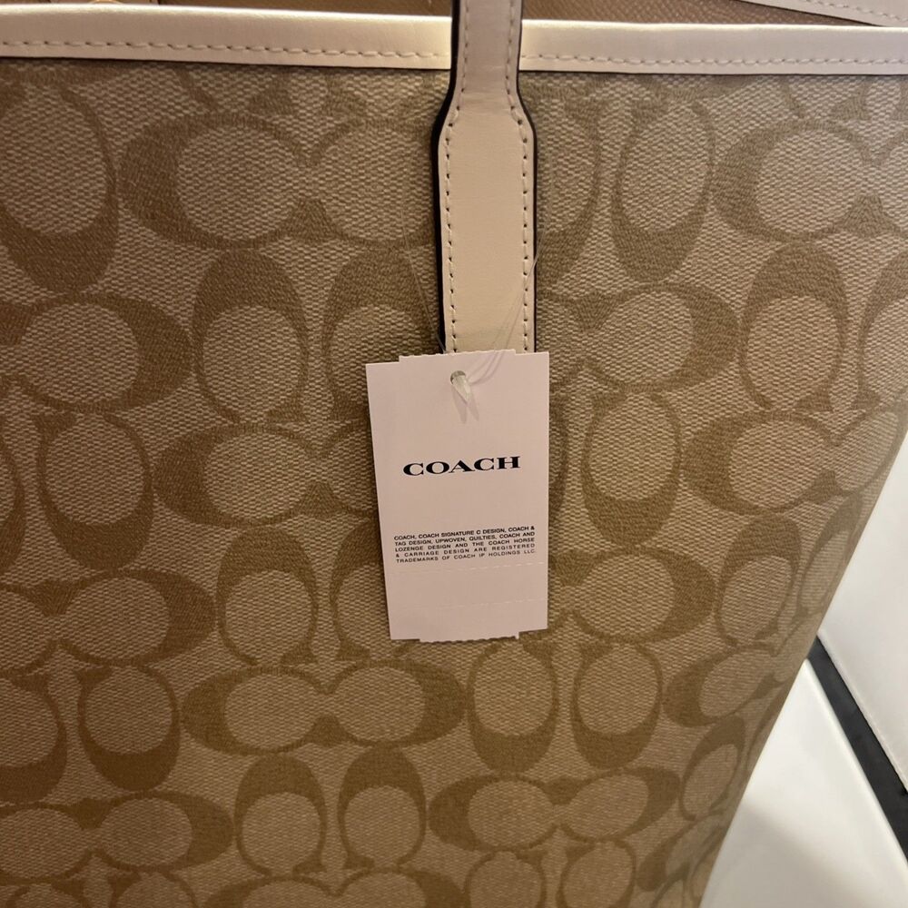 Coach Heart Print City Tote Signature Pink CP052 Bag Purse Handbag Laptop NWT - Picture 8 of 10